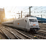 鉄道模型通販　製品画像メトロポリタン エクスプレス8輌セット DBAG Ep5 mfx Sound